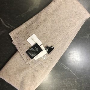 GREAT GIFT: Cashmere wrap with gold embellishments